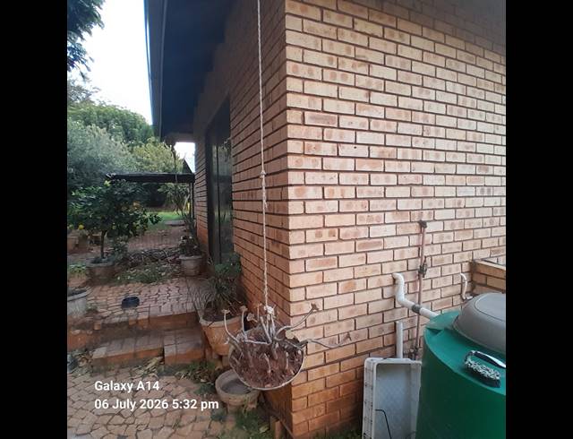 3 BEDROOM HOUSE FOR SALE IN SAFARI GARDENS